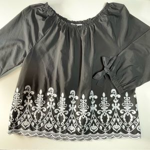 Woman’s Black Embroidered 3/4 Tie Sleeve Top |Size 8-10